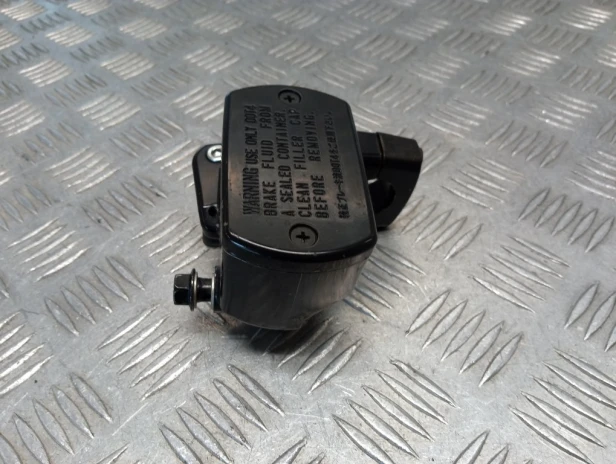 Pompa hamulca przód YAMAHA XVS 950 MIDNIGHT STAR 09-17r   PN. 5S7-25870-01
