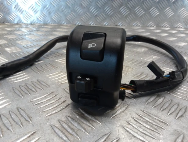 Przełącznik świateł lewy YAMAHA XVS 950 MIDNIGHT STAR 09-17r   PN. 5S7-83973-00