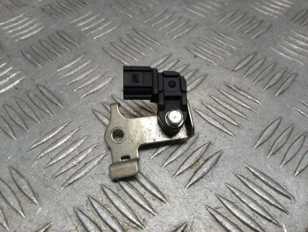 Czujnik ciśnienia map sensor YAMAHA XVS 950 MIDNIGHT STAR 09-17r   PN. 5S7-82380-00