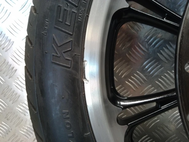 Felga koło przód J18M/CxMT3.50 YAMAHA XVS 950 MIDNIGHT STAR 09-17r   PN. 5S7-25168-01