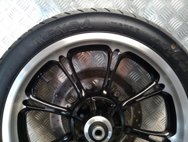 Felga koło przód J18M/CxMT3.50 YAMAHA XVS 950 MIDNIGHT STAR 09-17r   PN. 5S7-25168-01