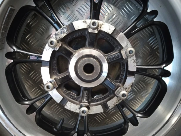 Felga koło tył J16M/CxMT4.50 YAMAHA XVS 950 MIDNIGHT STAR 09-17r   PN. 5S7-25338-01