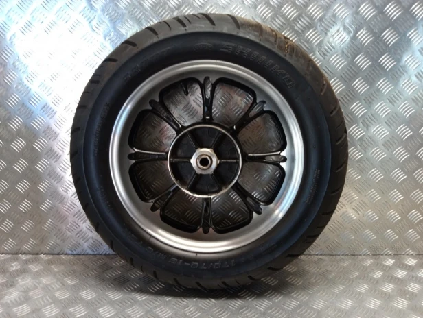 Felga koło tył J16M/CxMT4.50 YAMAHA XVS 950 MIDNIGHT STAR 09-17r   PN. 5S7-25338-01