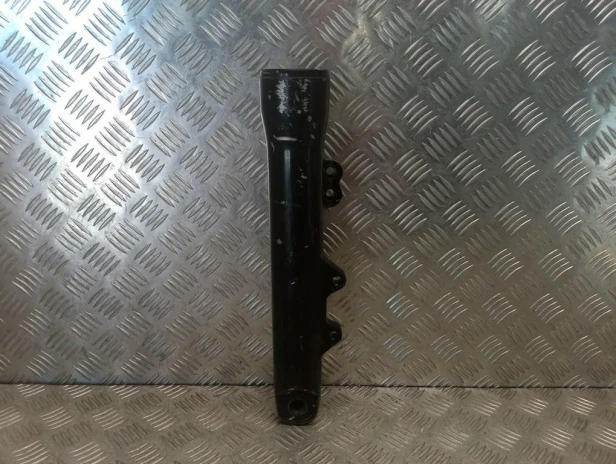 Goleń lagi zawieszenia przód lewa HARLEY DAVIDSON DYNA STREET BOB FXDB 14-17r   PN. 45500126