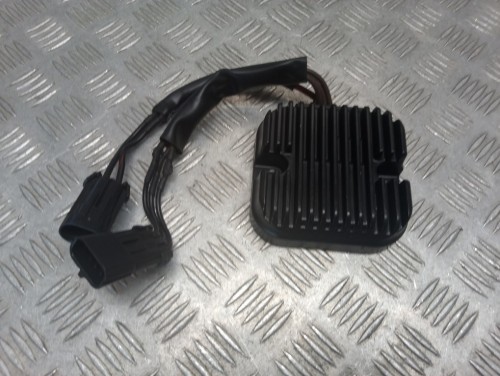 Regulator napięcia VICTORY VEGAS / 8-BALL 06-10r   PN. 4011062