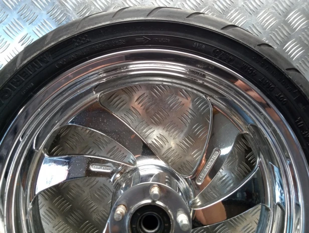 Felga koło tył J18M/CxMT5.00 VICTORY VEGAS / 8-BALL 04-06r   PN. 1521116