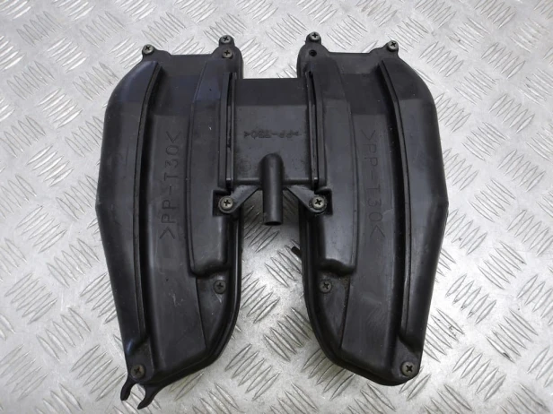 Airbox obudowa puszka powietrza YAMAHA XVZ 1300 ROYAL STAR VENTURE 99-13r   4XY-14411-00