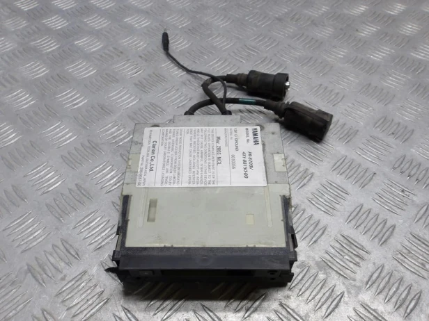 Radio magnetofon odtwarzacz kaset YAMAHA XVZ 1300 ROYAL STAR VENTURE 99-13r   PN. 4XY-88150-00