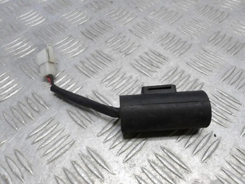 Kondensator audio YAMAHA XVZ 1300 ROYAL STAR VENTURE 99-13r   PN. 1NL-81965-01