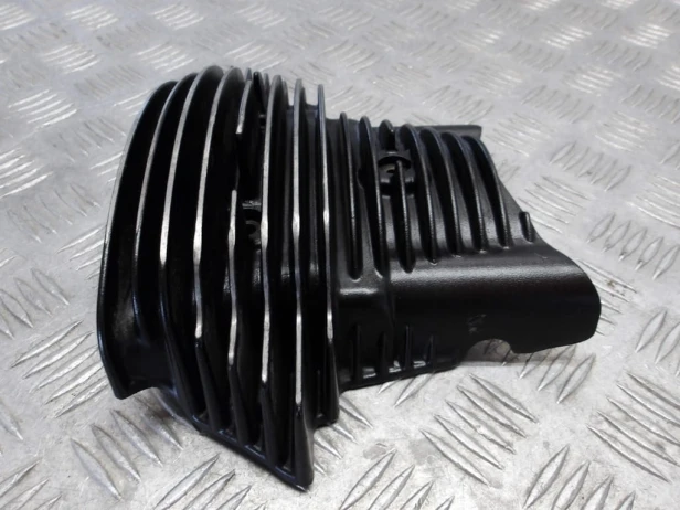 Osłona głowicy cylindra tył lewa YAMAHA XVZ 1300 ROYAL STAR VENTURE 99-13r   PN. 4NK-11186-20