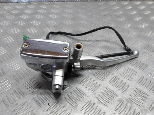 Pompa hamulca przedniego YAMAHA XVZ 1300 ROYAL STAR VENTURE 99-06r   PN. 4XY-W2587-01