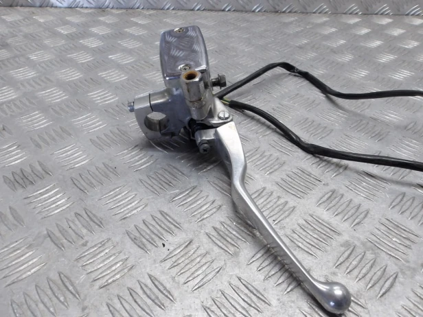 Pompa hamulca przedniego YAMAHA XVZ 1300 ROYAL STAR VENTURE 99-06r   PN. 4XY-W2587-01