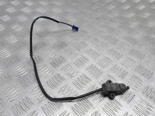 Czujnik stopki bocznej kosy YAMAHA XVZ 1300 ROYAL STAR VENTURE 99-13r   PN. 3LD-82566-51