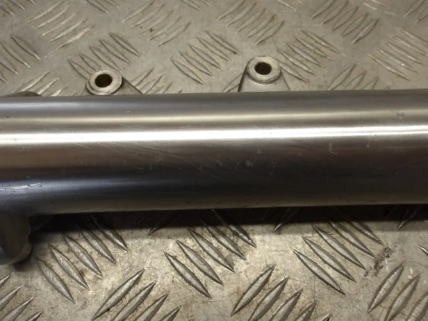 Laga zawieszenia przód lewa HONDA VT 1100 C2 SHADOW SABRE 00-07r   PN. 51500-MCK-A01