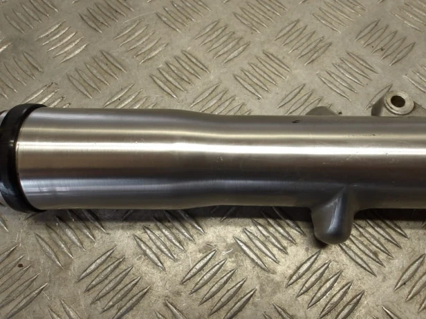 Laga zawieszenia przód lewa HONDA VT 1100 C2 SHADOW SABRE 00-07r   PN. 51500-MCK-A01