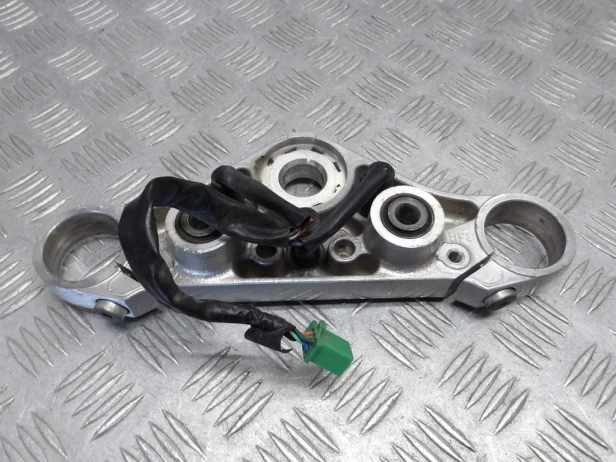 Półka górna zawieszenia przód HONDA VT 1100 C2 SHADOW SABRE 00-07r   PN. 53300-MBA-J11