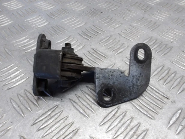 Mocowanie stelaż silnika przód HONDA VT 1100 C2 SHADOW SABRE 00-07r   PN. 50135-MAH-000