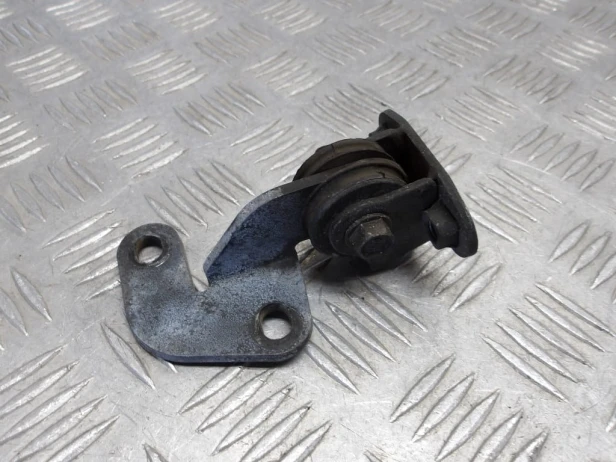 Mocowanie stelaż silnika przód HONDA VT 1100 C2 SHADOW SABRE 00-07r   PN. 50135-MAH-000