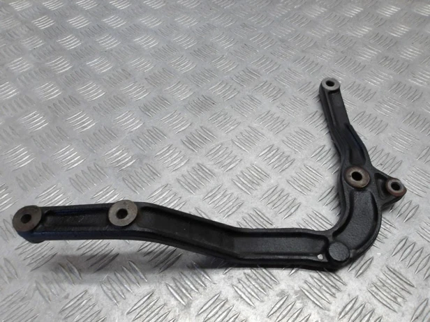Stelaż mocowanie wydechu HONDA VT 1100 C2 SHADOW SABRE 00-07r   PN. 18455-MCK-A00