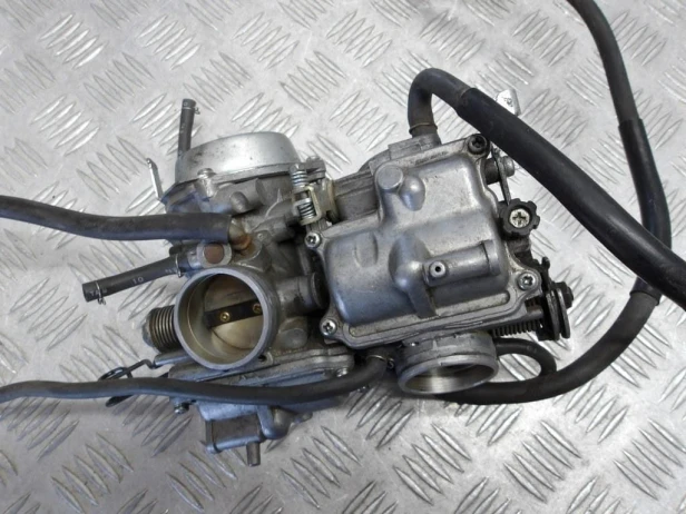 Gaźnik gaźniki HONDA VT 1100 C2 SHADOW SABRE 04-05r   PN. 16100-MCK-A51