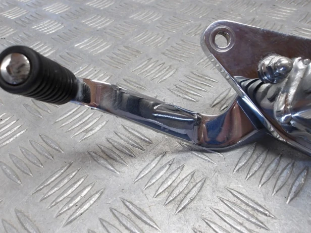 Set podnóżek kierowcy lewy dźiwgnia biegów HONDA VT 1100 C2 SHADOW SABRE 00-07r   PN. 50625-MAA-A80
