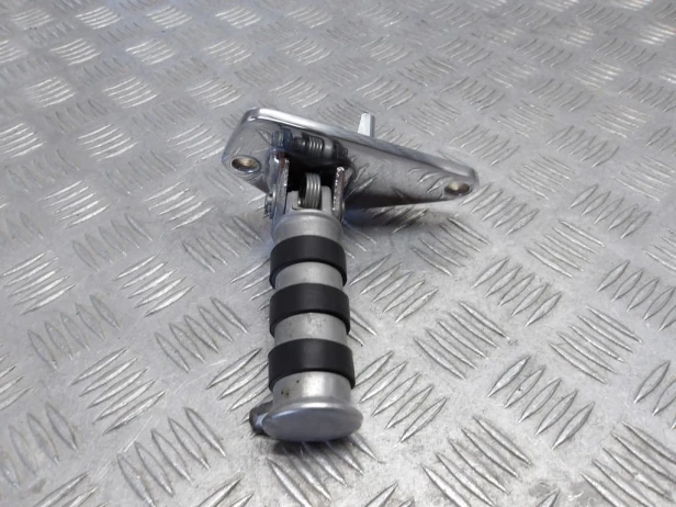 Set podnóżek kierowcy prawy HONDA VT 1100 C2 SHADOW SABRE 00-07r   PN. 50615-MCK-A00