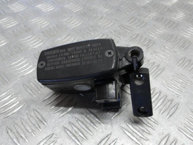 Pompa hamulca przód HONDA VT 1100 C2 SHADOW SABRE 00-07r   PN. 45510-MFR-305