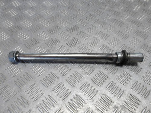 Ośka oś koła tył HONDA VT 1100 C2 SHADOW SABRE 00-07r   PN. 42301-MCK-A00