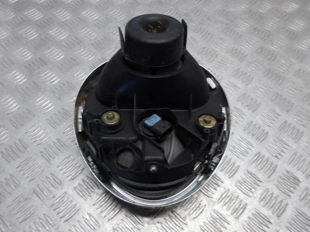 Lampa przód reflektor KAWASAKI VN 2000 VULCAN 04-09r   PN. 23007-0028