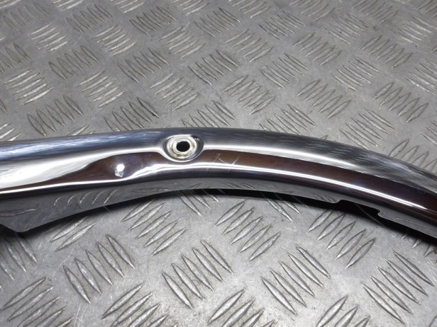 Banan stelaż mocowanie błotnika tył lewy KAWASAKI VN 2000 VULCAN 04-10r   PN. 14091-0594