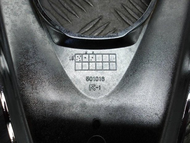Konsola osłona obudowa licznika KAWASAKI VN 2000 VULCAN 04-07r   PN. 14091-0187