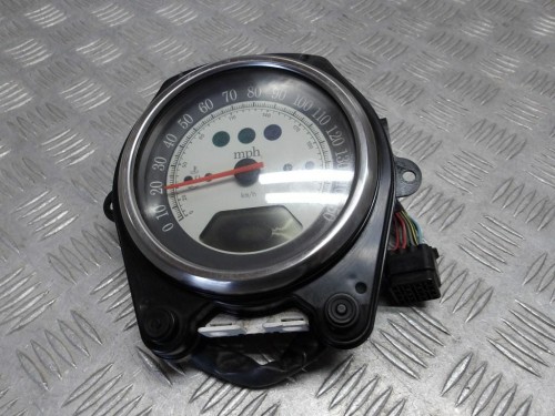 Licznik zegar prędkościomierz KAWASAKI VN 2000 VULCAN 04-09r   PN. 25031-0001