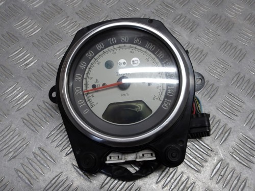 Licznik zegar prędkościomierz KAWASAKI VN 2000 VULCAN 04-09r   PN. 25031-0001