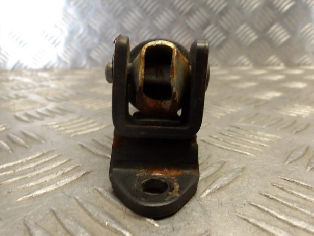 Podnóżek pasażera tył KAWASAKI VN 2000 VULCAN 04-10r   PN. 34003-0030