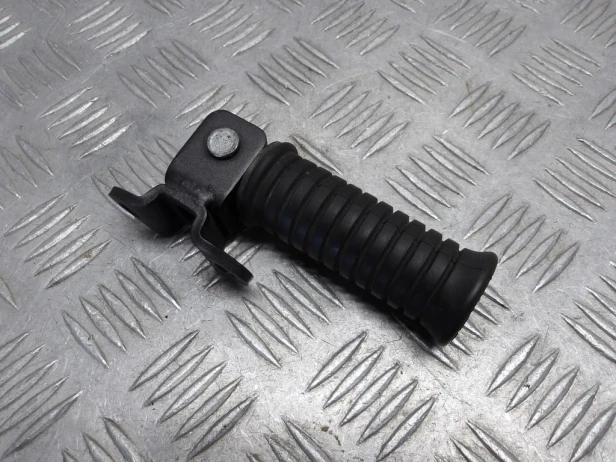 Podnóżek pasażera tył I KAWASAKI VN 2000 VULCAN 04-10r   PN. 34003-0030