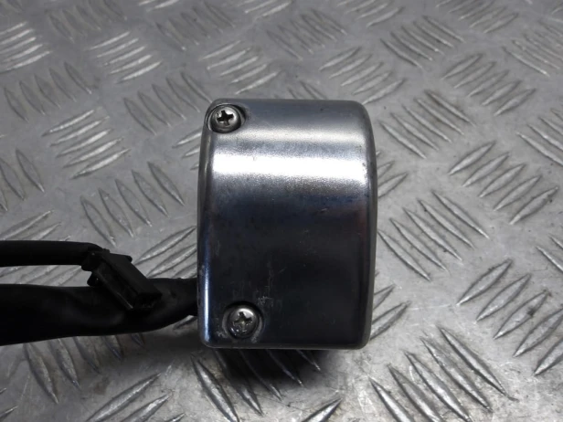 Przełącznik przyciski świateł lewe KAWASAKI VN 2000 VULCAN 04-09r   PN. 46091-0013