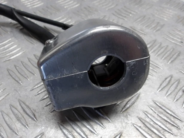 Przełącznik przyciski świateł lewe KAWASAKI VN 2000 VULCAN 04-09r   PN. 46091-0013