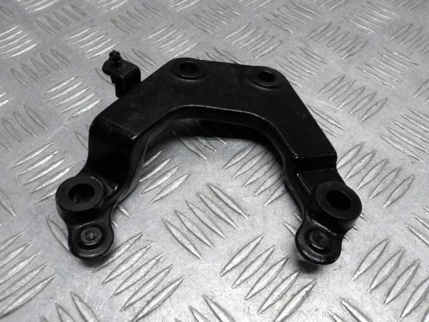 Stelaż mocowanie silnika górne KAWASAKI VN 2000 VULCAN 04-10r   PN. 32190-0054