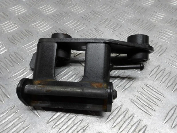 Stelaż set mocowanie podestu prawego KAWASAKI VN 2000 VULCAN 04-07r   PN. 34003-0029
