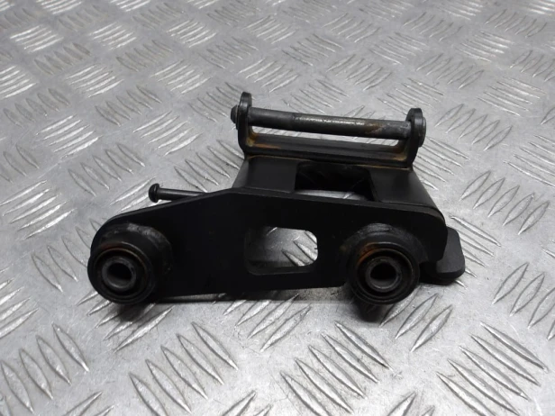 Stelaż set mocowanie podestu prawego KAWASAKI VN 2000 VULCAN 04-07r   PN. 34003-0029