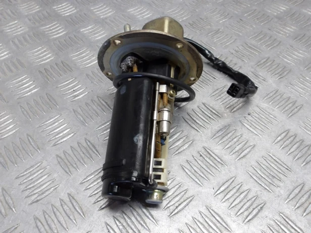 Pompa paliwa KAWASAKI VN 2000 VULCAN 04-07r   PN. 49040-0001