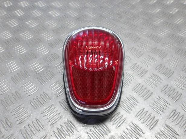 Lampa tylna KAWASAKI VN 2000 VULCAN 04-10r   PN. 23025-0001