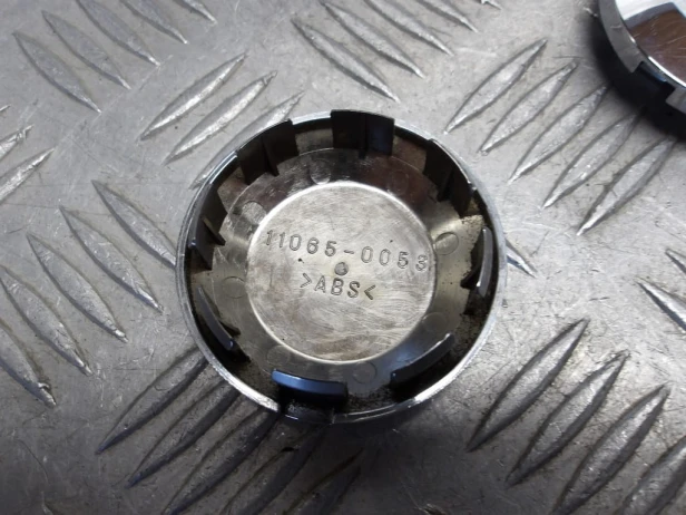 Zaślepka zaślepki ramy KAWASAKI VN 2000 VULCAN 04-10r   PN. 11065-0052