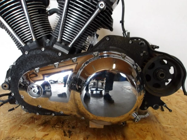 Silnik kompletny KAWASAKI VN 2000 VULCAN 04-10r   PN. 14001-5392