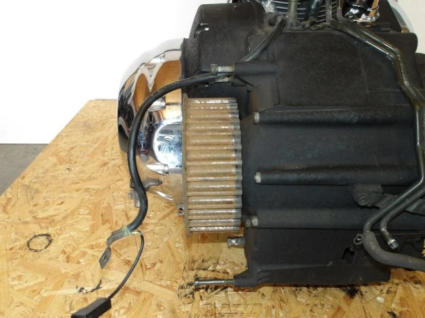 Silnik kompletny KAWASAKI VN 2000 VULCAN 04-10r   PN. 14001-5392