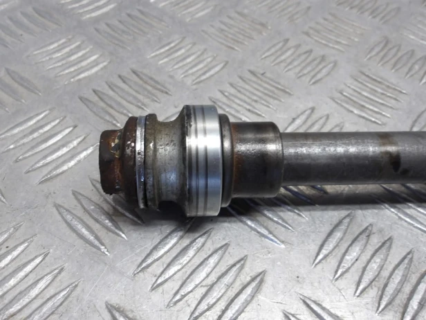 Ośka oś koła tył KAWASAKI VN 2000 VULCAN 04-10r   PN. 41068-0007