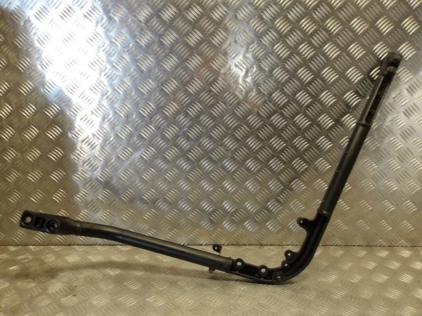 Sanki ramy rama dolna prawa KAWASAKI VN 2000 VULCAN 2004r   PN. 31064-0004