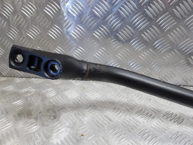 Sanki ramy rama dolna prawa KAWASAKI VN 2000 VULCAN 2004r   PN. 31064-0004