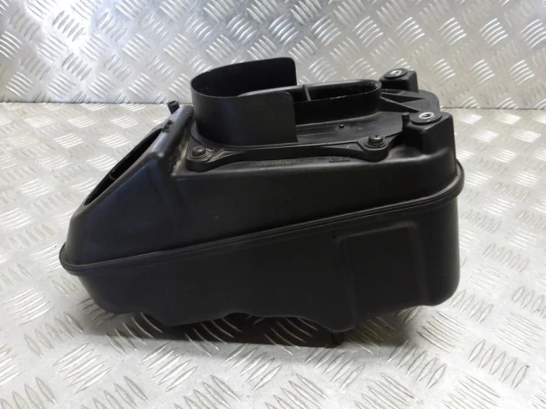 Airbox obudowa filtra powietrza HONDA VT 1100 C2 SHADOW SABRE 00-07r   PN. 17210-MM8-020