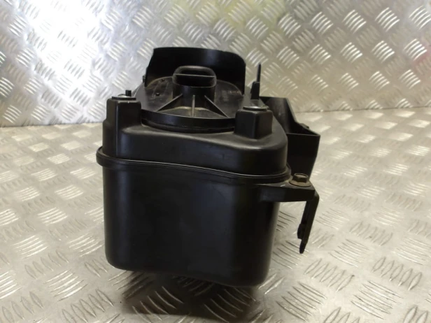 Airbox obudowa filtra powietrza HONDA VT 1100 C2 SHADOW SABRE 00-07r   PN. 17210-MM8-020